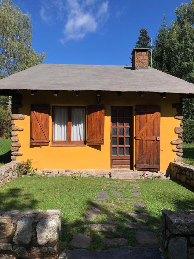 فيلا Agradable Casa Con Chimenea Interior كامبروذون المظهر الخارجي الصورة