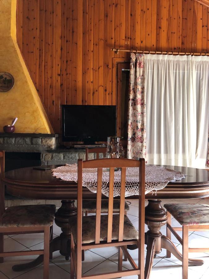 فيلا Agradable Casa Con Chimenea Interior كامبروذون المظهر الخارجي الصورة