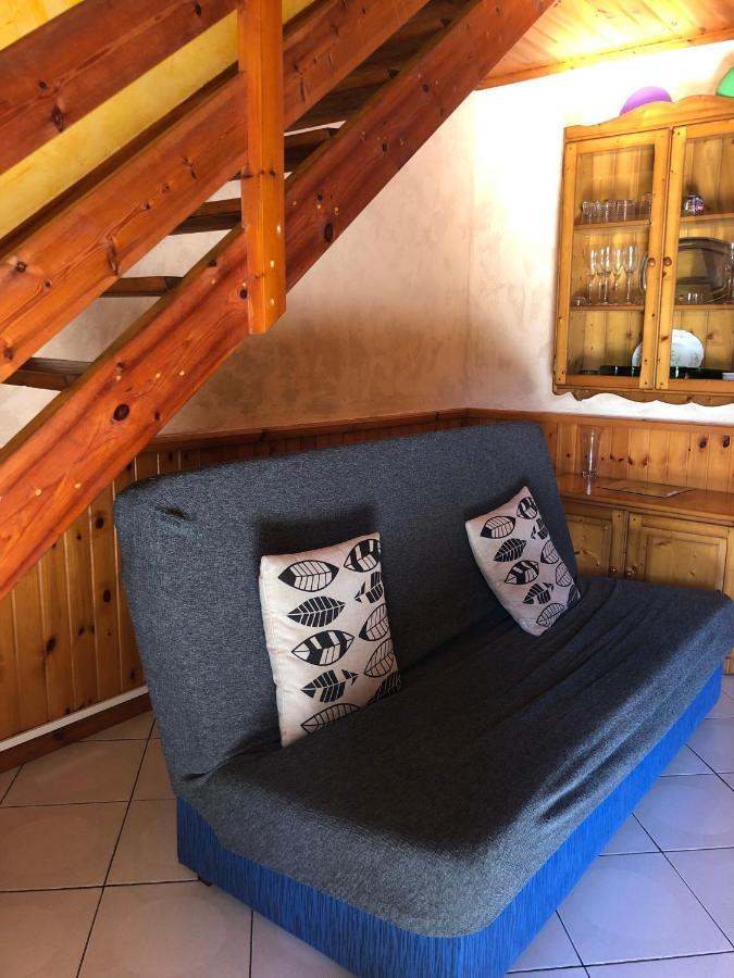 فيلا Agradable Casa Con Chimenea Interior كامبروذون المظهر الخارجي الصورة