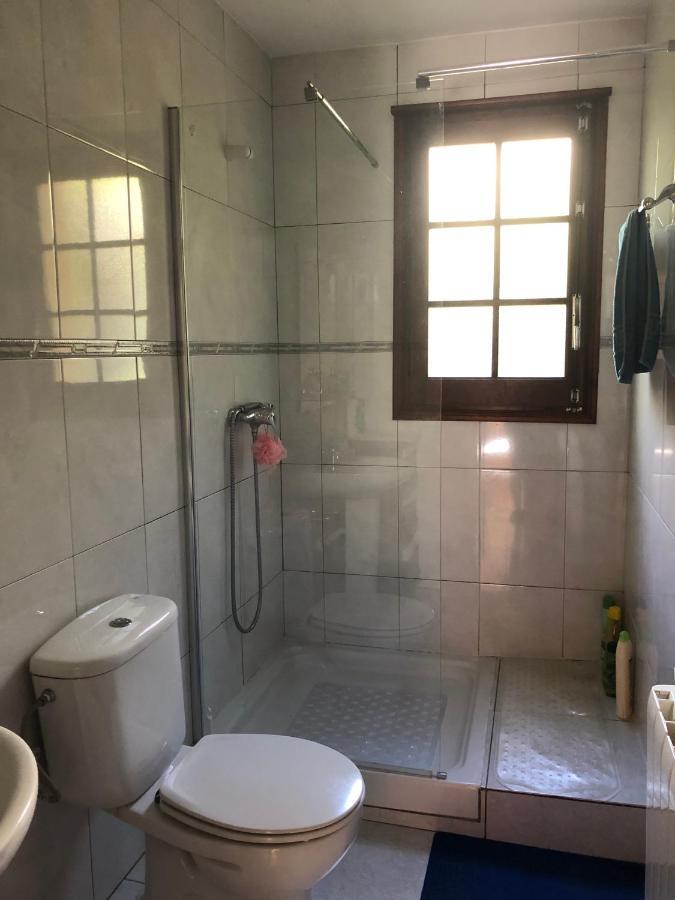 فيلا Agradable Casa Con Chimenea Interior كامبروذون المظهر الخارجي الصورة
